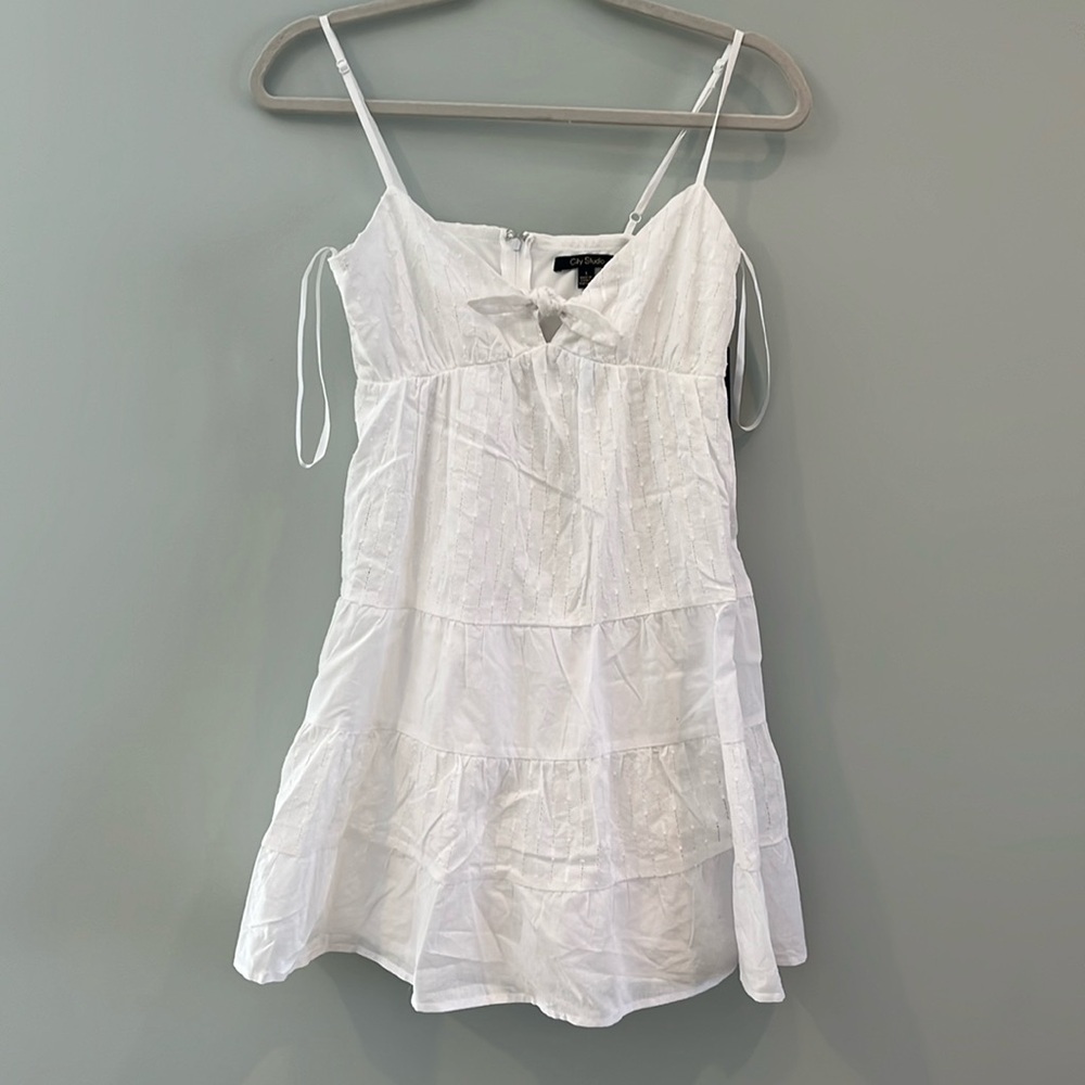 City Studio, white dress, size 1 juniors.